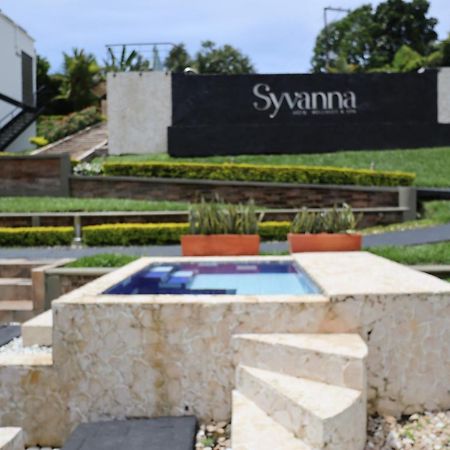 Hotel Syvanna Wellness And Spa Cerritos Exterior foto