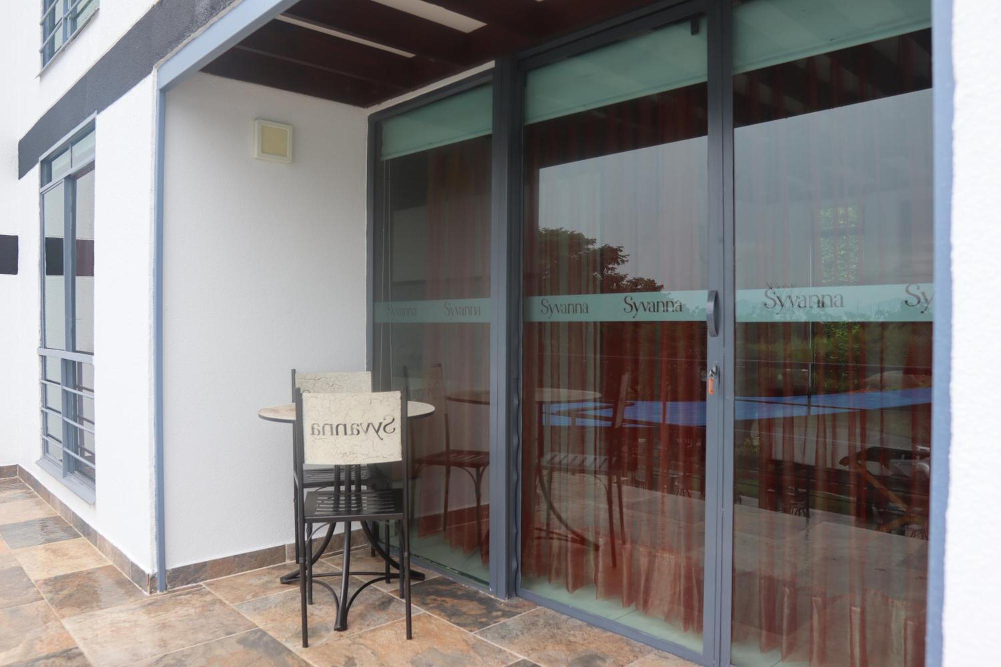 Hotel Syvanna Wellness And Spa Cerritos Exterior foto