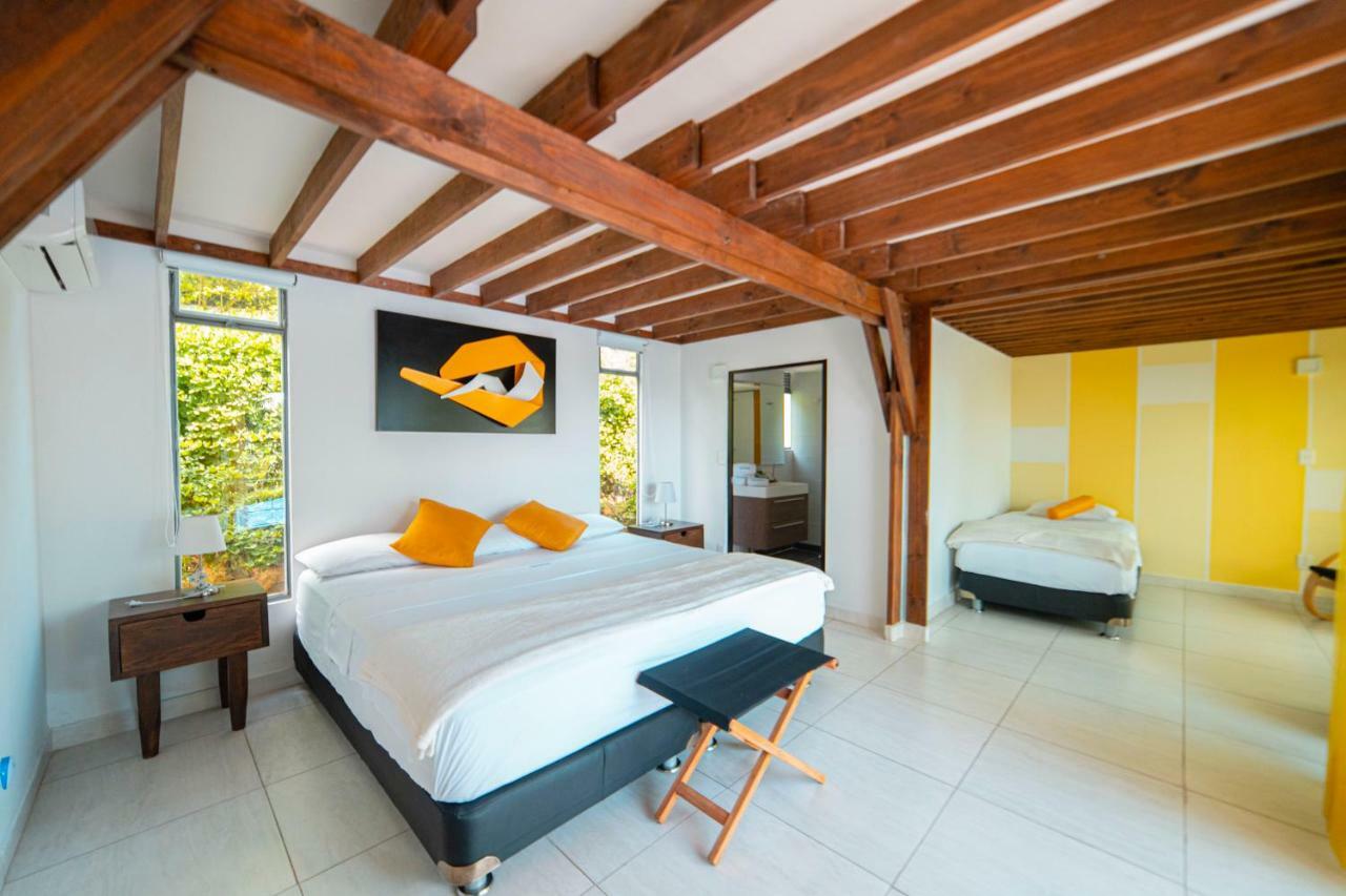 Hotel Syvanna Wellness And Spa Cerritos Exterior foto